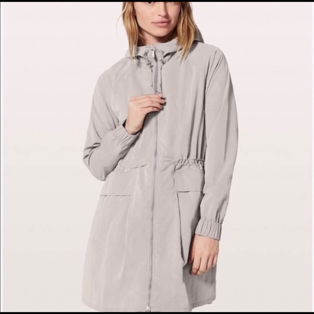 Lululemon Pack & Glyde Jacket Silver Drop Size 4